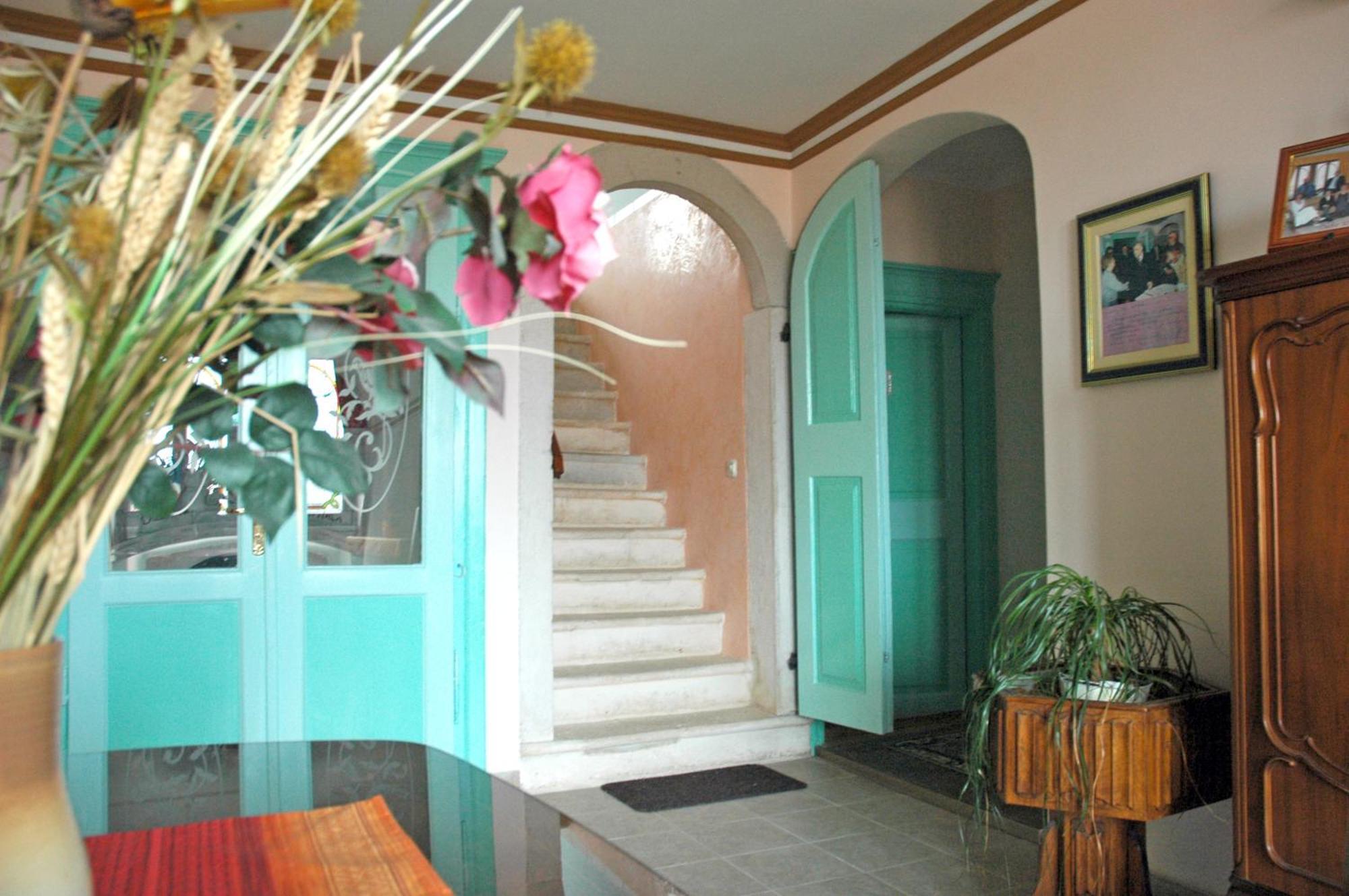Apartments Lazzarini Battiala Nedescina ภายนอก รูปภาพ